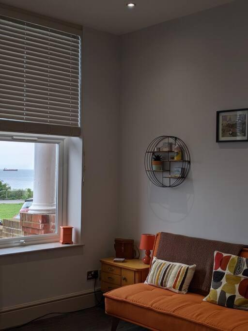 Waves@Walpole - 2 Bed Flat With Amazing Sea Views Apartment Margate Exterior foto