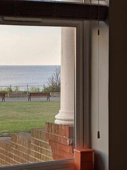 Waves@Walpole - 2 Bed Flat With Amazing Sea Views Apartment Margate Exterior foto